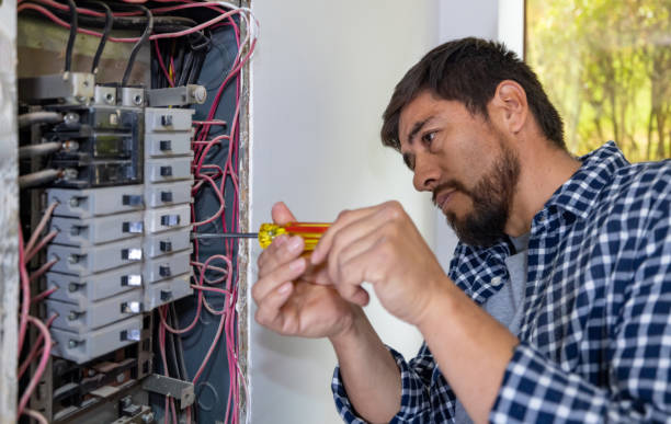 Best Emergency Electrician Near Me  in Inverness Highlands North, FL